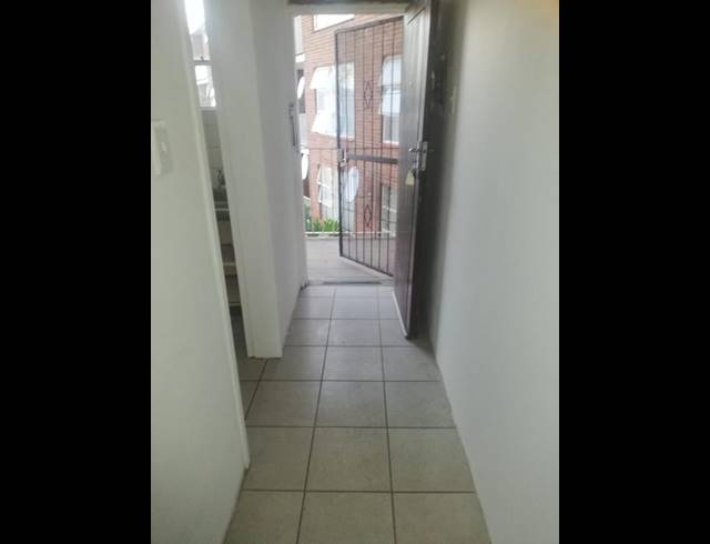 BUSINESS FOR SALE IN VANDERBIJLPARK CE 2..